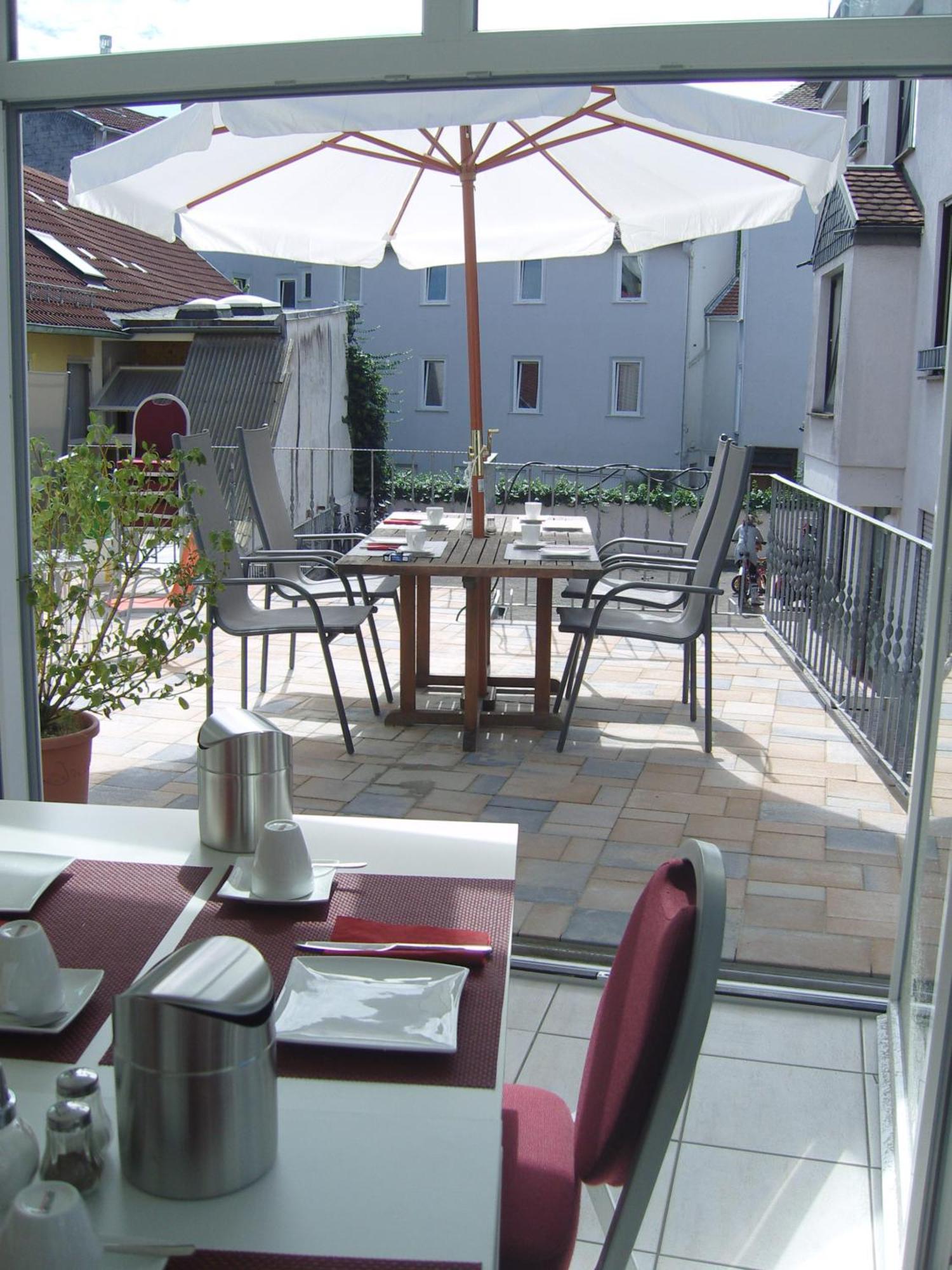 Hotel Zum Löwen Bad Homburg vor der Höhe Exterior foto