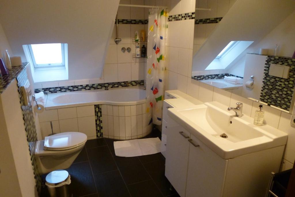 Hotel Zum Löwen Bad Homburg vor der Höhe Zimmer foto